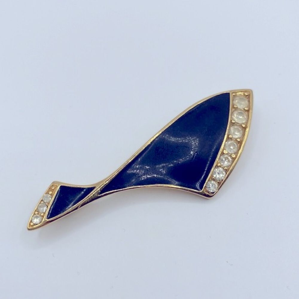 Vintage Signed Trifari Black Enamel Rhinestone Modernist Brooch Pin